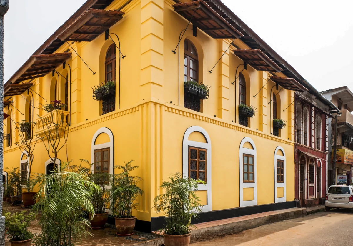 Mateus Hotel, image 1 of 9