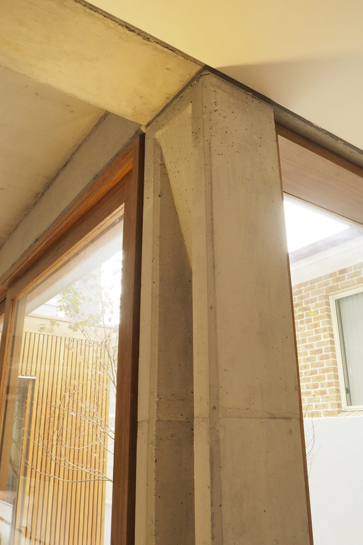 Abbotsford Residence — Column detail